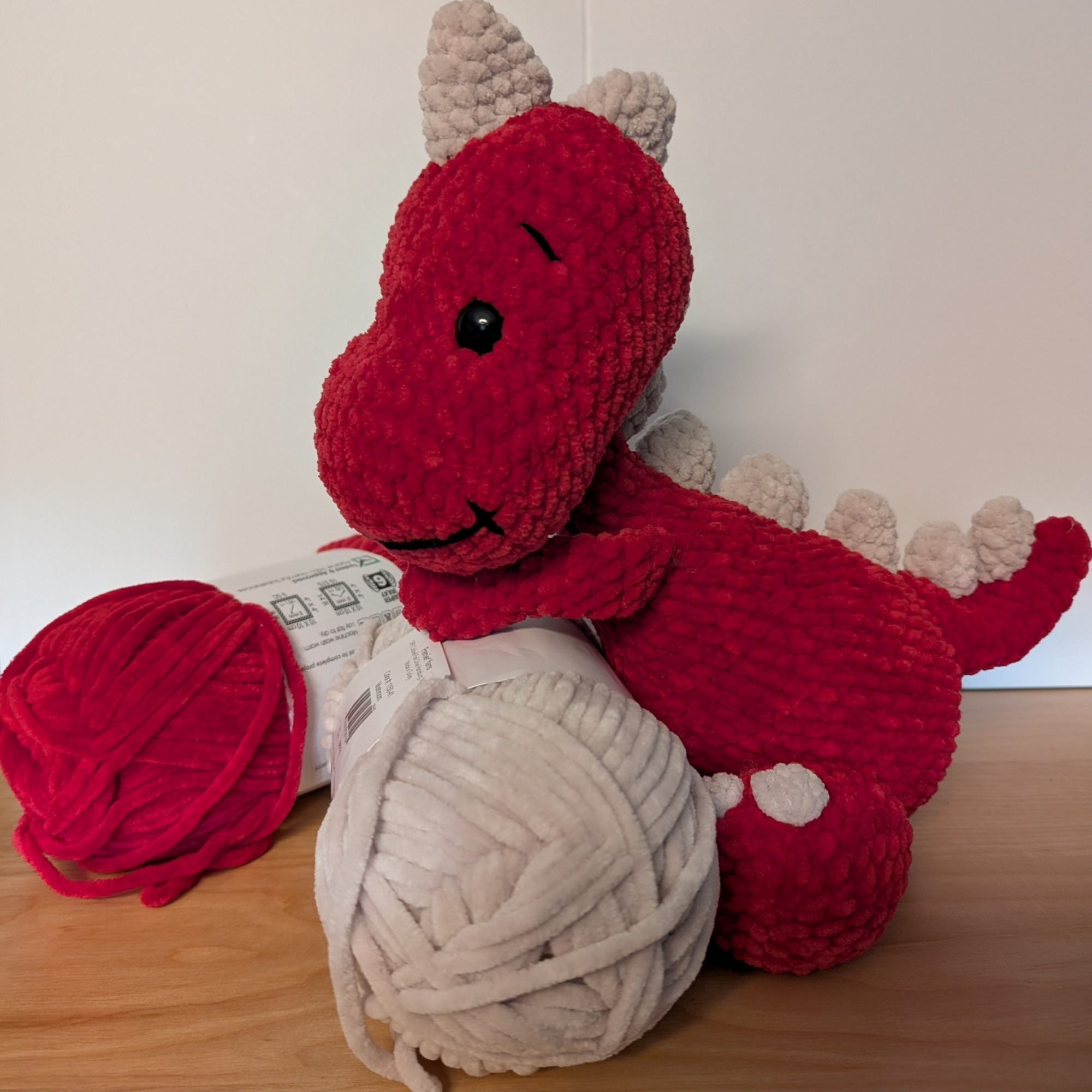 Tyrex, notre dinosaure rigolo (Fabriqué sur commande - Format moyen)